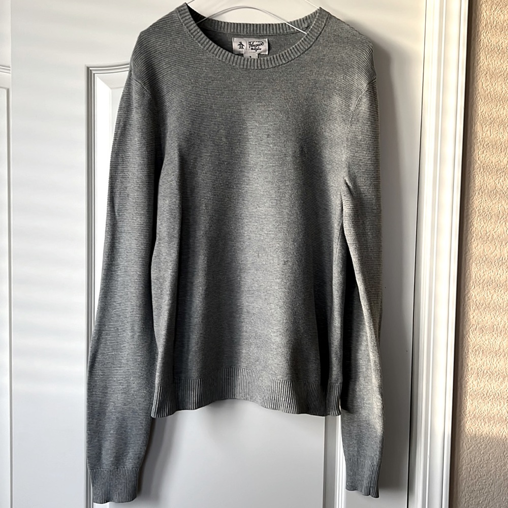 Men’s ORIGINAL PENGUIN Long sleeve ribbed sweater Medium.